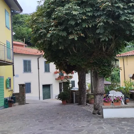 Casa Africo Con Vista